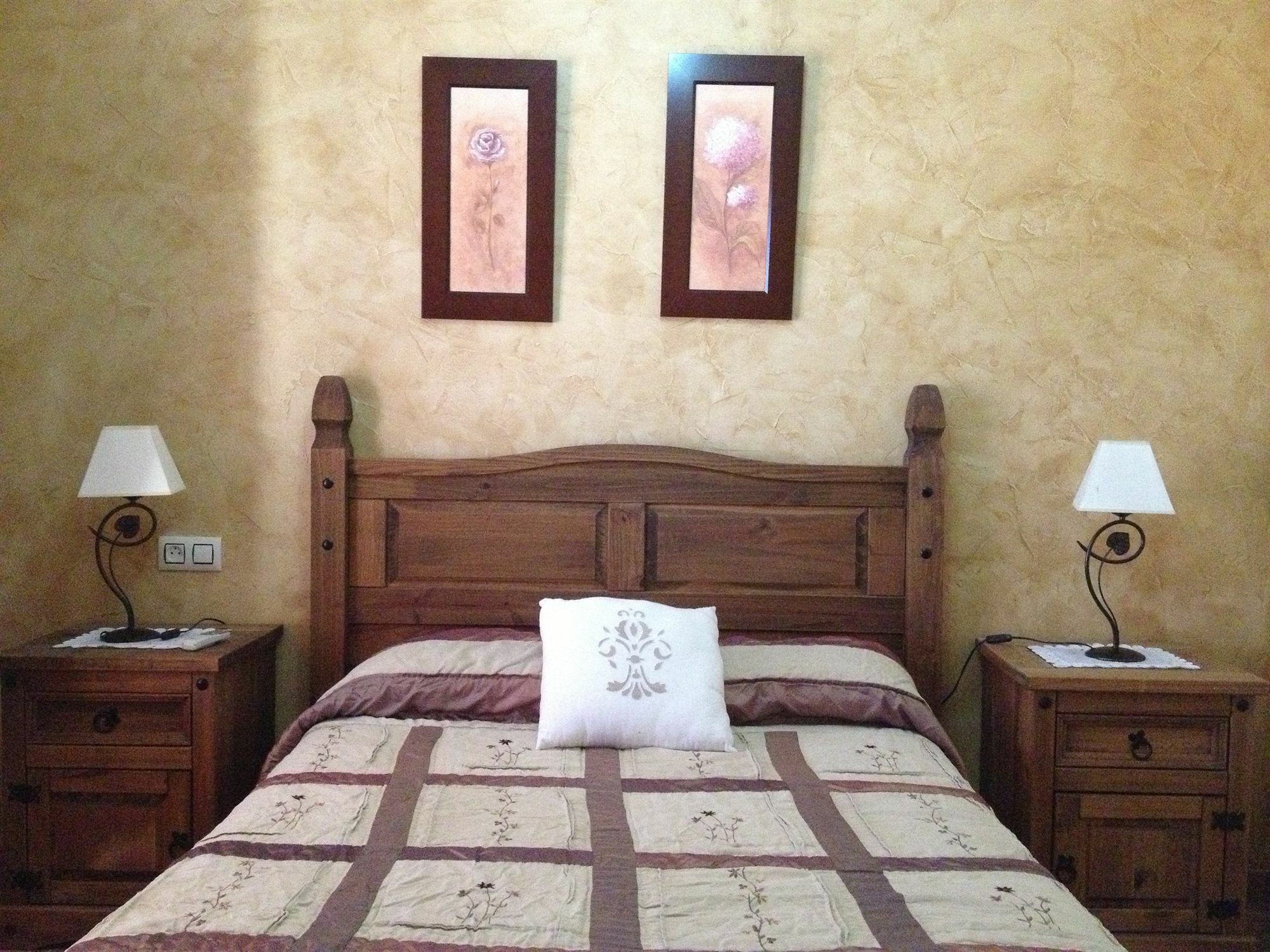 Zarza La Mayor Apartamentos Rurales Complejo Penafiel מראה חיצוני תמונה